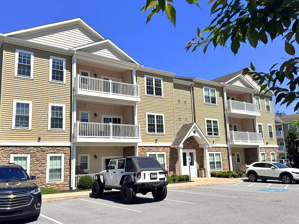 16 Pequea Manor Dr #3