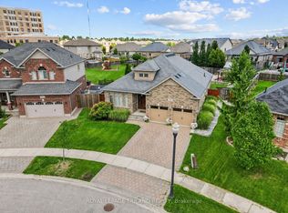 3194 Pincombe Dr, London, ON N6L 0B4