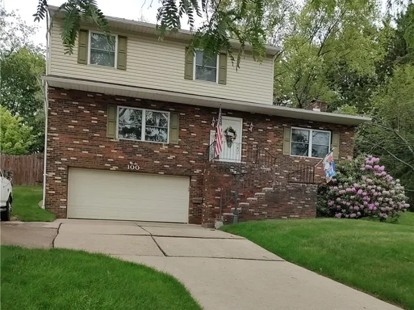 100 Forest Dr, Natrona Heights, PA 15065