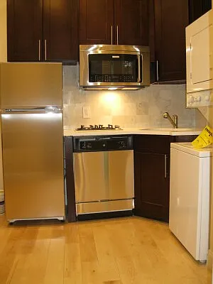 Rented by Tower Brokerage | media 41