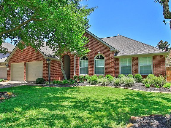 2nd image of 1106 Compass Cove Cir