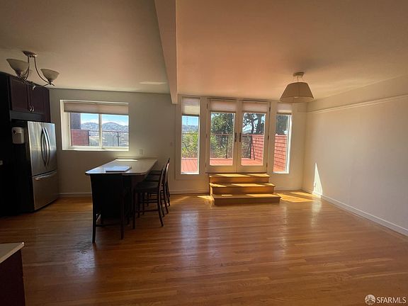 4th image of 1070 Rhode Island St