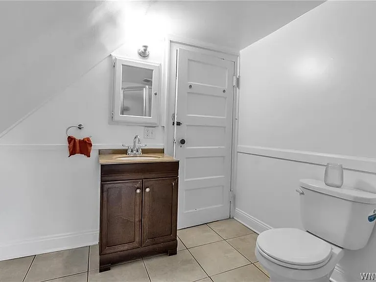 575 Auburn Ave — Photo 15