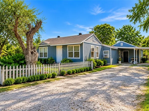 2707 Avenue K, Ingleside, TX 78362