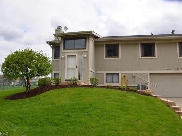 7225 S Merlyn Pl Unit H, Painesville, OH 44077