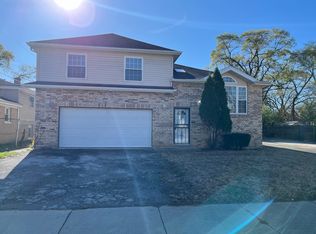 142 W 155th Pl, Harvey, IL 60426