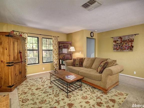 5th image of 2508 Amapola Dr