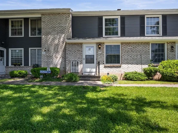 144 Parkwood Ln, Hilton, NY 14468
