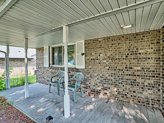 3rd image of 5274 Coco Dr