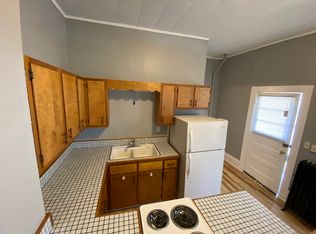 300 Steward Ave #2, Jackson, MI 49201