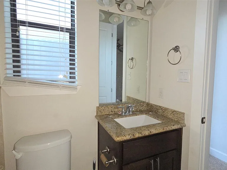 103 Adam Ln — Photo 7