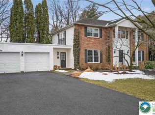 3260 Highfield Cir, Bethlehem, PA 18020