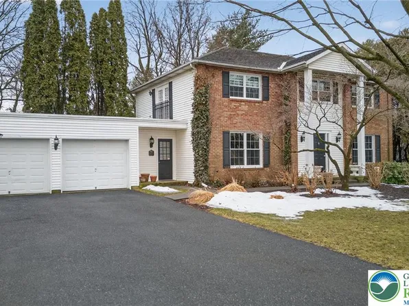 3260 Highfield Cir, Bethlehem, PA 18020