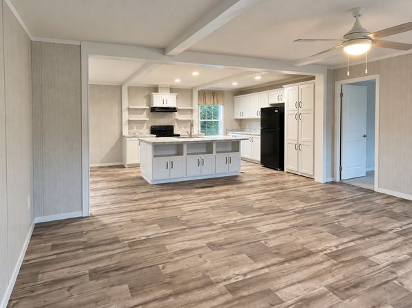 205 Ayla Ln
