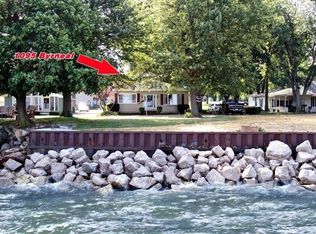 1095 N Byrneal Dr, Port Clinton, OH 43452