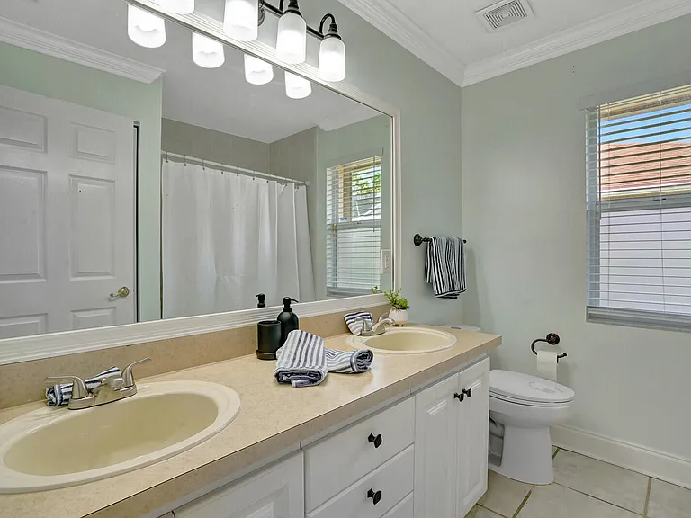 13709 Columbine Ave — Photo 27