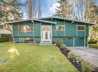 7605 NE 123rd St, Kirkland, WA 98034