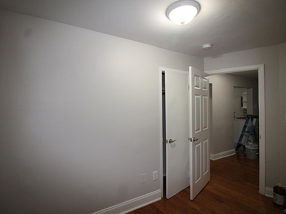 4th image of 205 Monticello Ave APT 4D