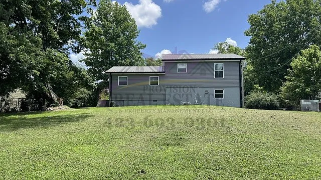 3BD/1.5BA House — Photo 4