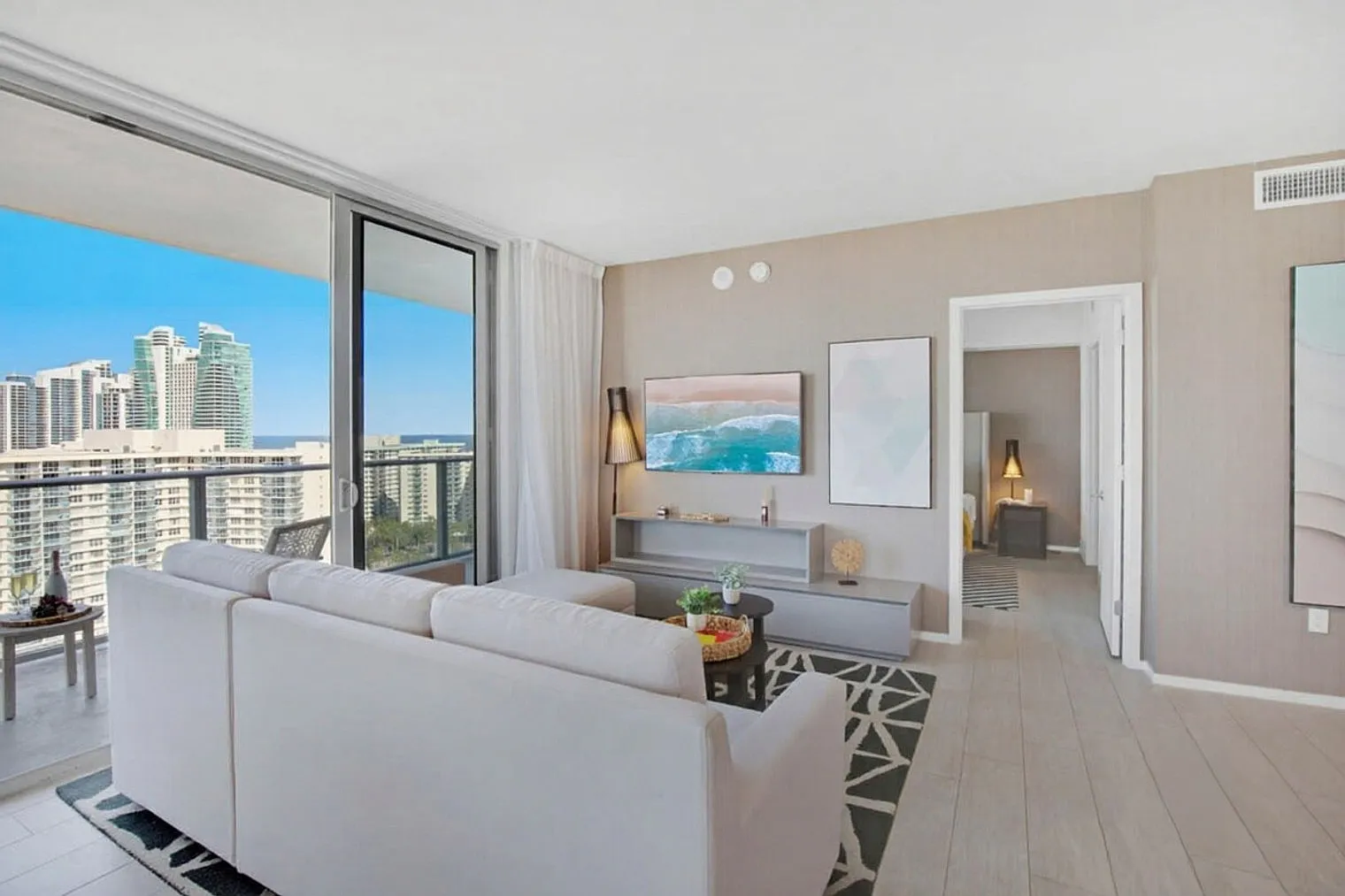 2 bed, 2.0 bath, 1097 sqft, $10,453 — Photo 4