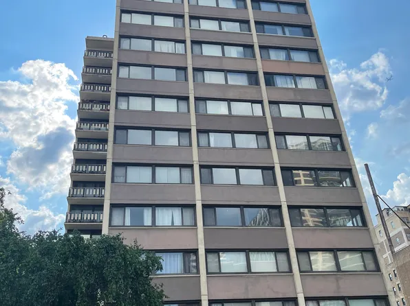 6150 N Kenmore Ave APT 3D, Chicago, IL 60660