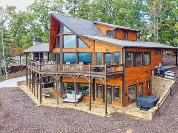 506 Tower Rd, Mineral Bluff, GA 30559
