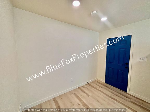 2nd image of 2546 E Copper St #B