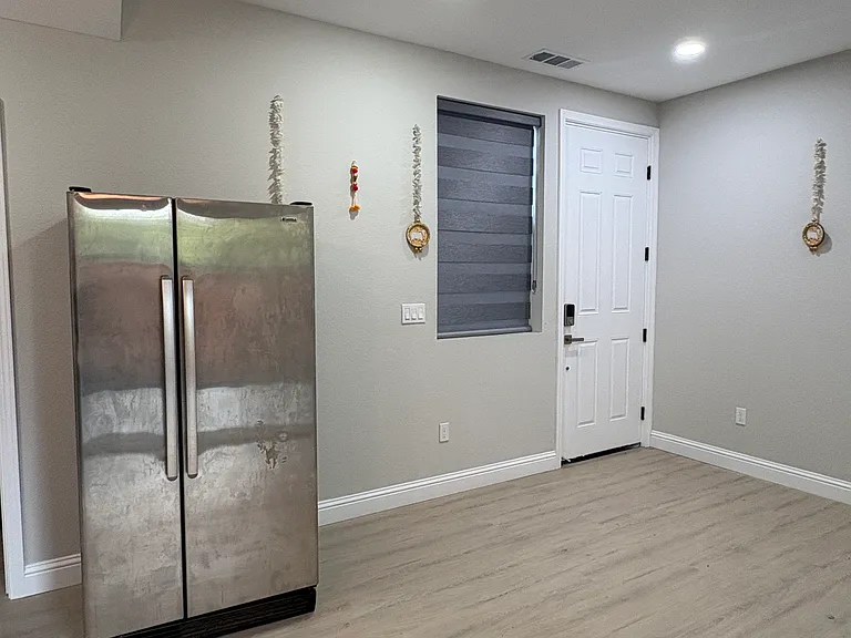 4012 Horatio Ct — Photo 9