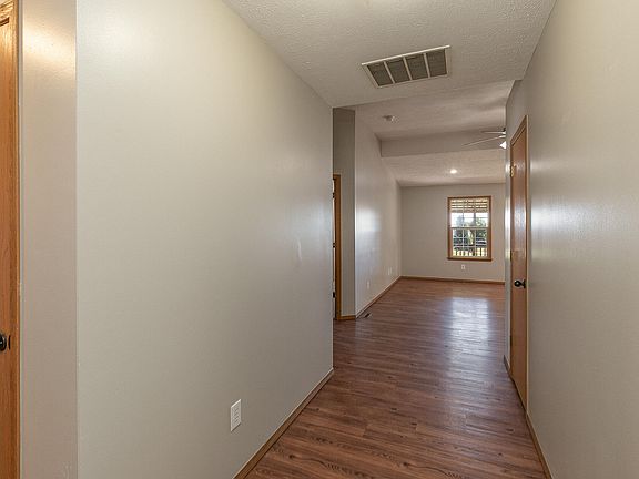 5th image of 420 S Elgin Avenue