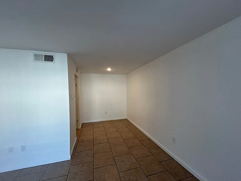 619 Patterson St #5 — Photo 8