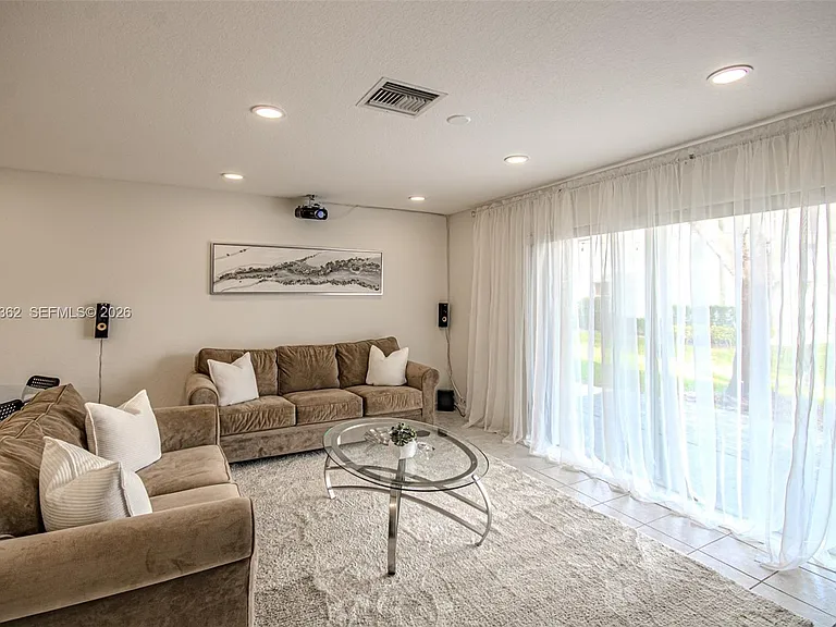 16171 Sierra Palms Dr #16171 — Photo 14