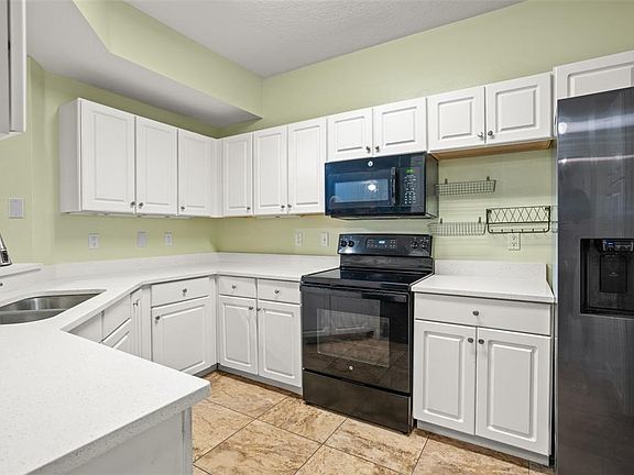 5th image of 5578 Metrowest Blvd Unit 101