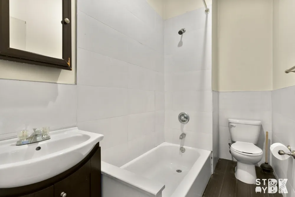 68 Putnam Avenue #1 in Clinton Hill, Brooklyn | StreetEasy