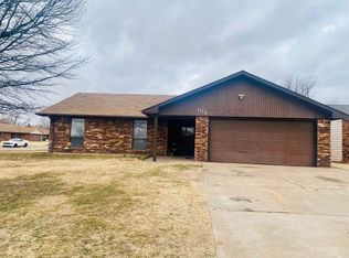 106 S Eufaula Dr, Enid, OK 73703