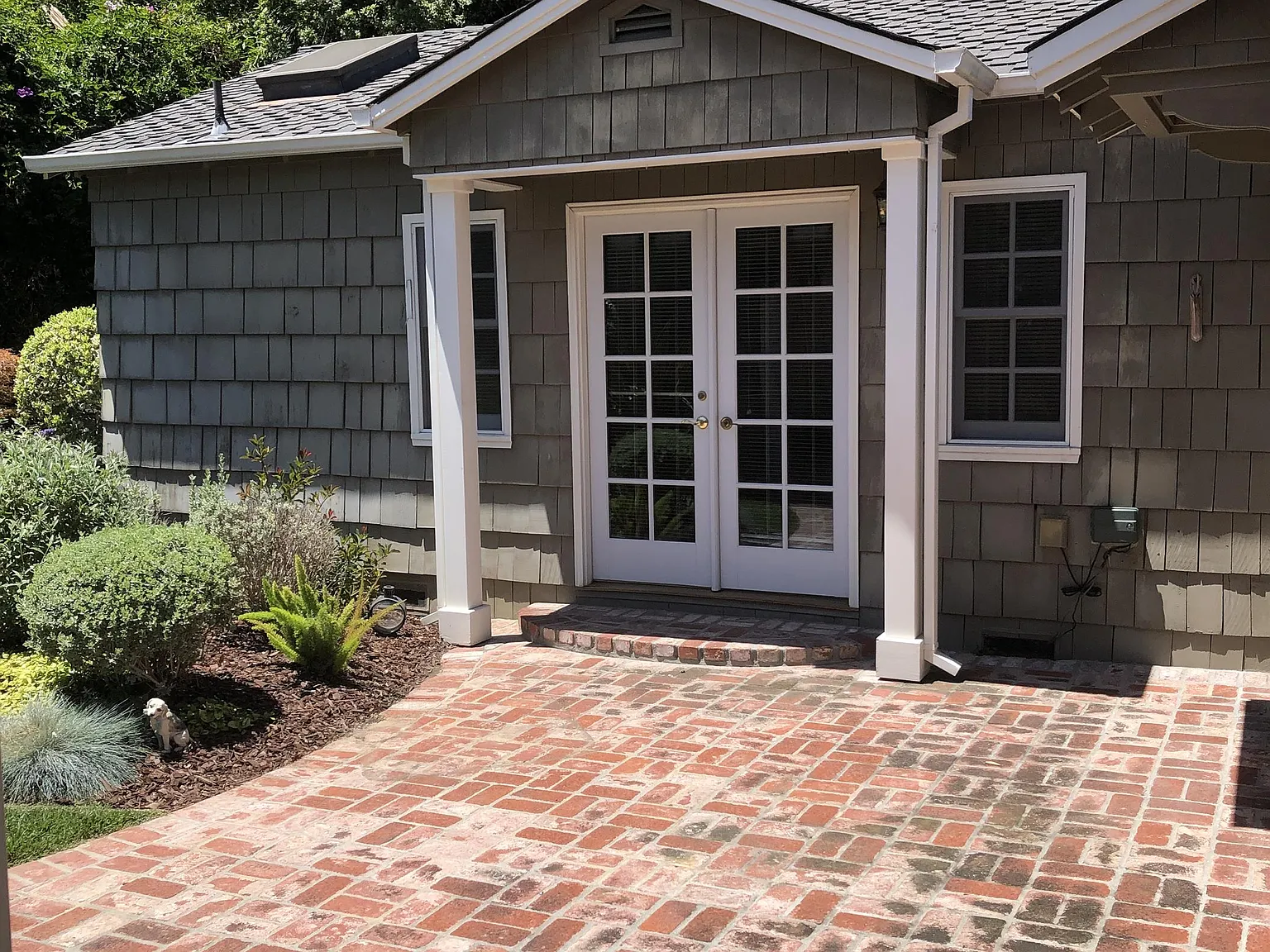 1051 Cherry Avenue - 1 — Photo 3