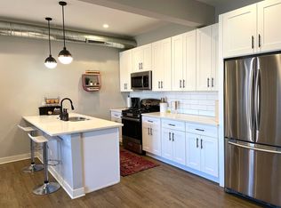 5658 N Ridge Ave APT 3S, Chicago, IL 60660