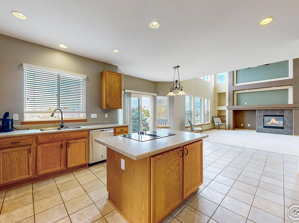 5904 S Ukraine St, Aurora, CO 80015 | MLS #1047155 | Zillow