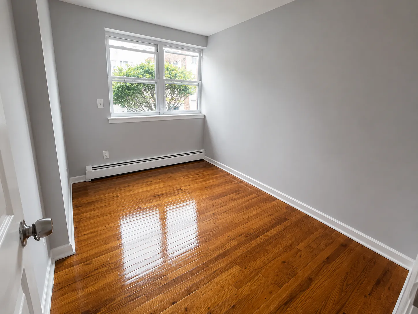 2 bed, 700 sqft, $1,850 — Photo 4