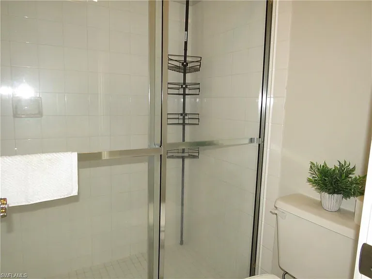 4186 Los Altos Ct — Photo 15