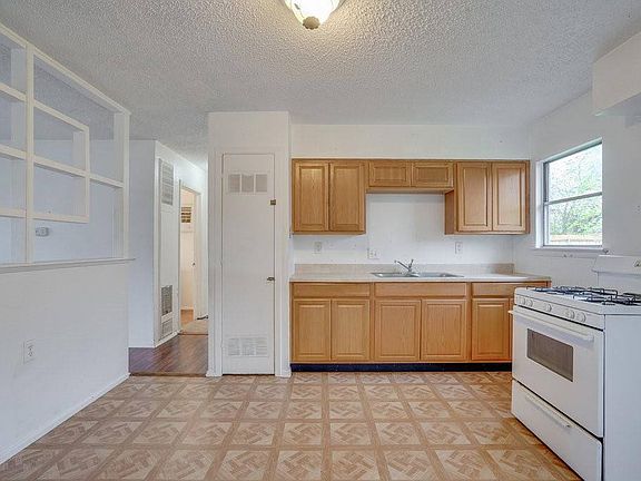 2nd image of 211 Midway Dr W