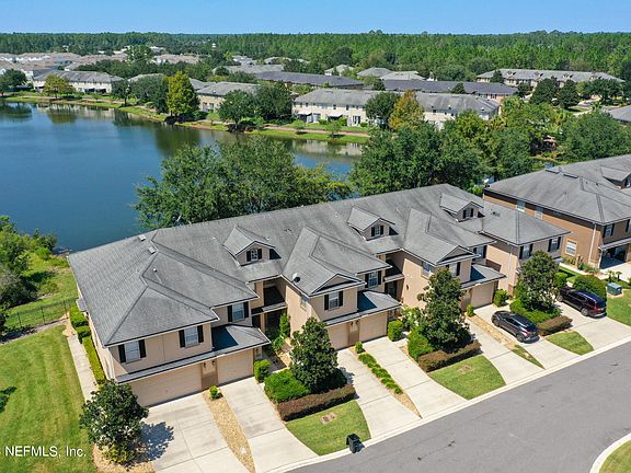 4th image of 3865 BUCKTHORNE Drive #D
