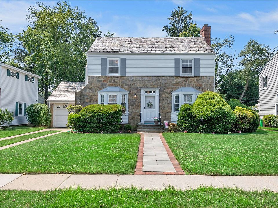 72 Princeton Street, Garden City, NY 11530 Zillow