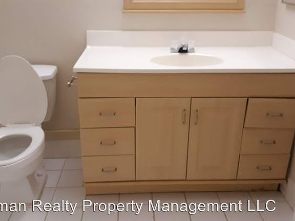 5th image of 3405 Winkler Ave Ext APT 210