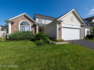 1091 Chesapeake Blvd, Grayslake, IL 60030