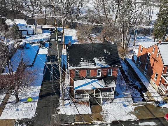 5th image of 130 Brandywine Ave