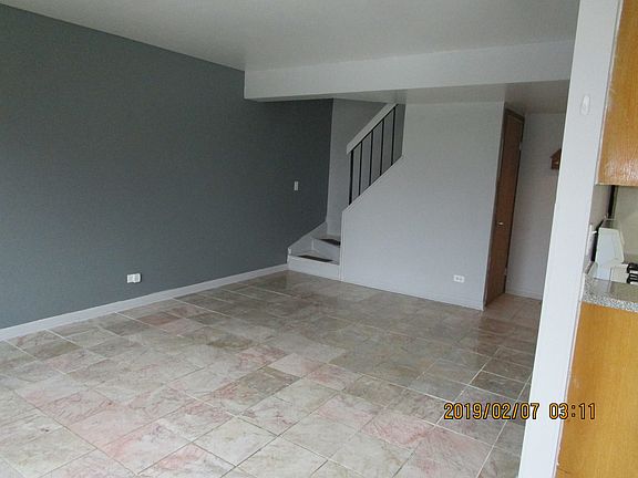 5th image of 305 E Alpine Dr