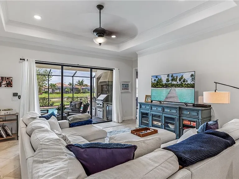 28111 Wicklow Ct — Photo 9