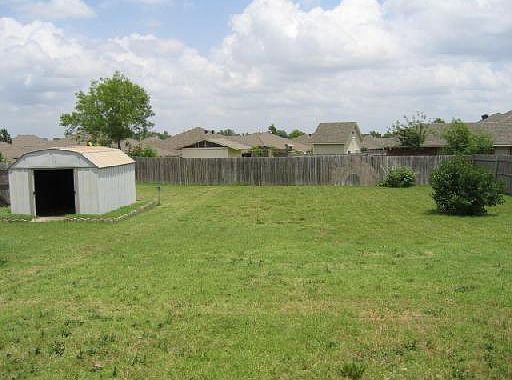 2nd image of 3812 Windgate W