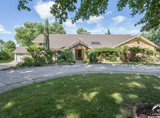 310 Homestead Dr, Lawrence, KS 66049