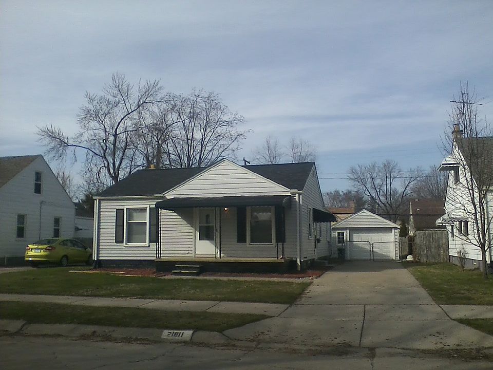 1st image of 21811 Alger St